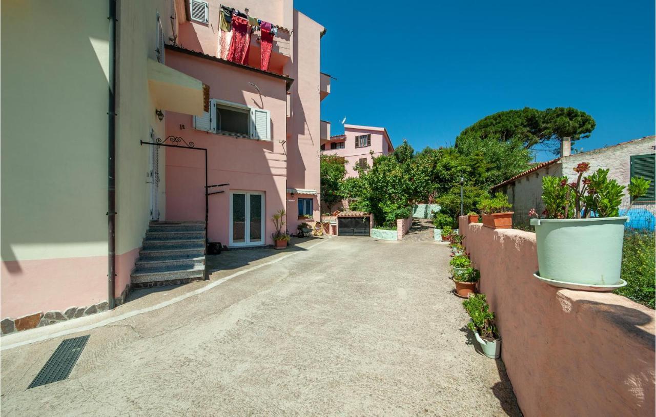 Beautiful Apartment In La Maddalena With Kitchen Exterior photo